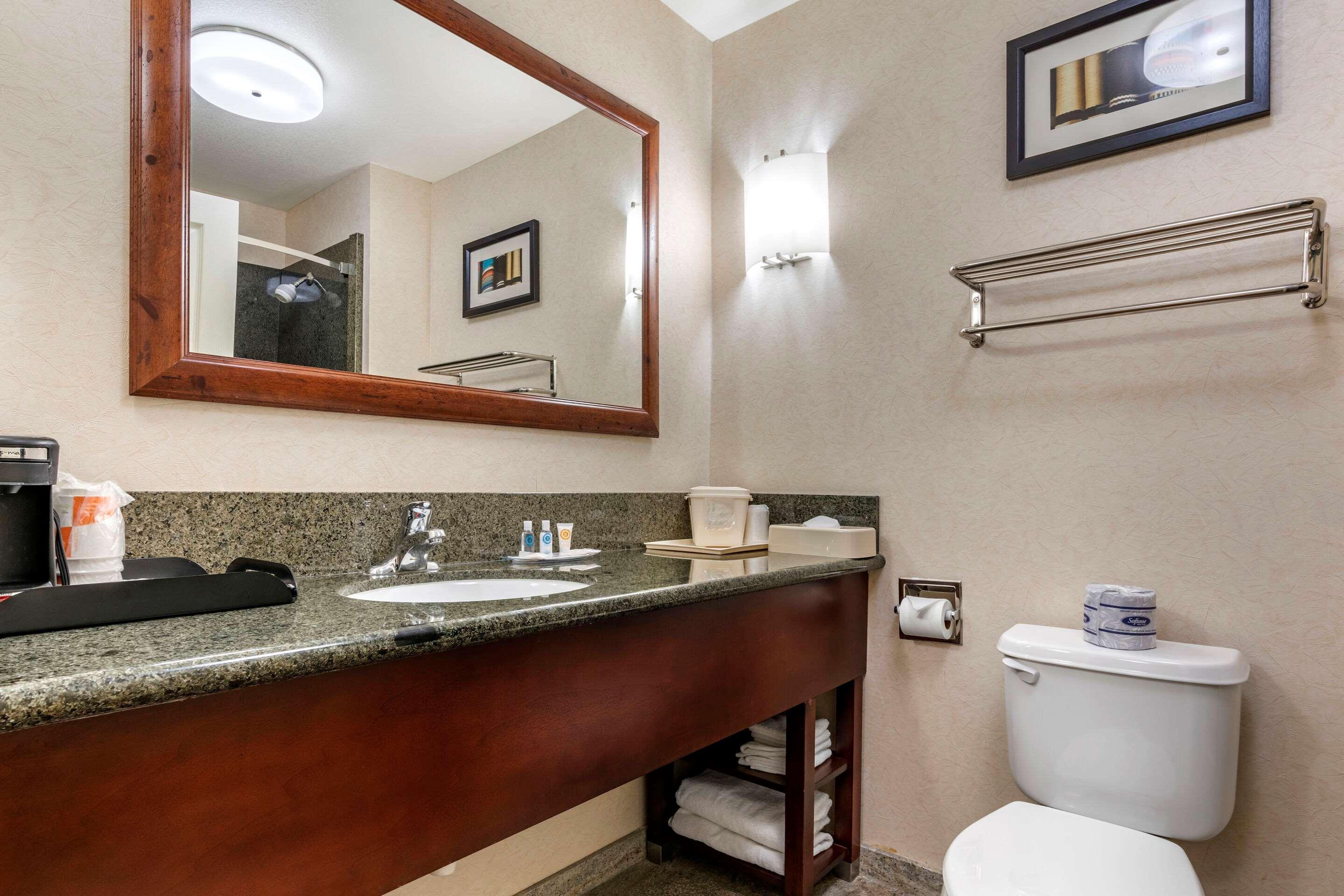 Comfort Suites Fernley Exterior photo
